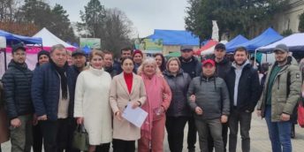 Târgul de Paşti la Edineţ